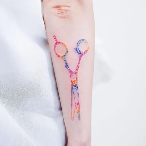 Feminine tattoo by Mini Lau in Hong Kong