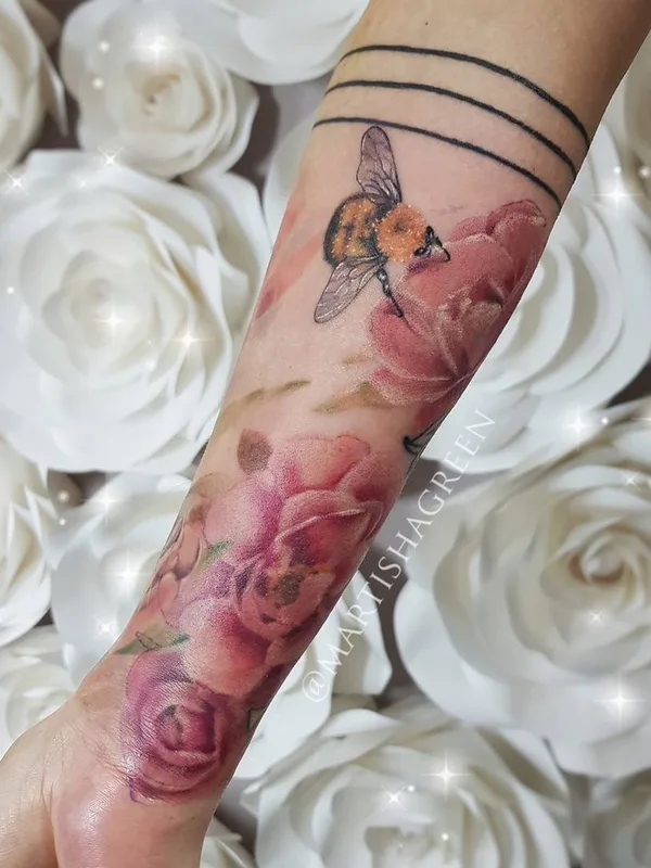 female color realism татуировка на forearm #27819 | Тату мастер Марта Грин