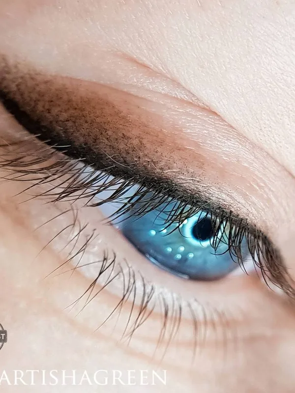 female black fineline татуировка на eye #27823 | Тату мастер Марта Грин