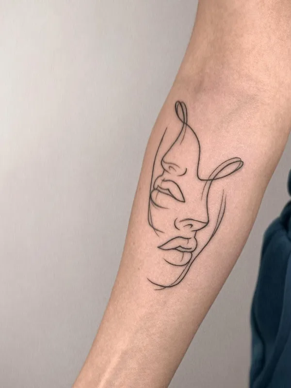 black linework tatouage sur forearm #50156 | Artiste tatoueur Святослав Синяшин