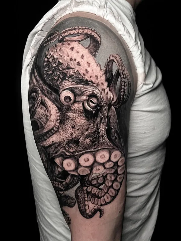 black and grey realism татуировка на full sleeve #63931 | Тату мастер Luis Gil