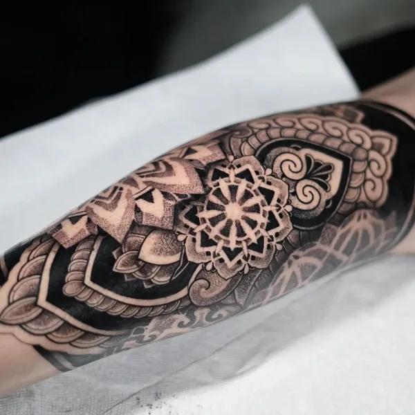 Graphic tattoo by Boris Bianchi in Miami