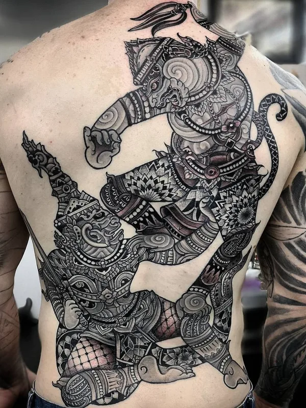 male black and grey black and grey 타투 부위 full back #63948 | 타투이스트 Boris Bianchi