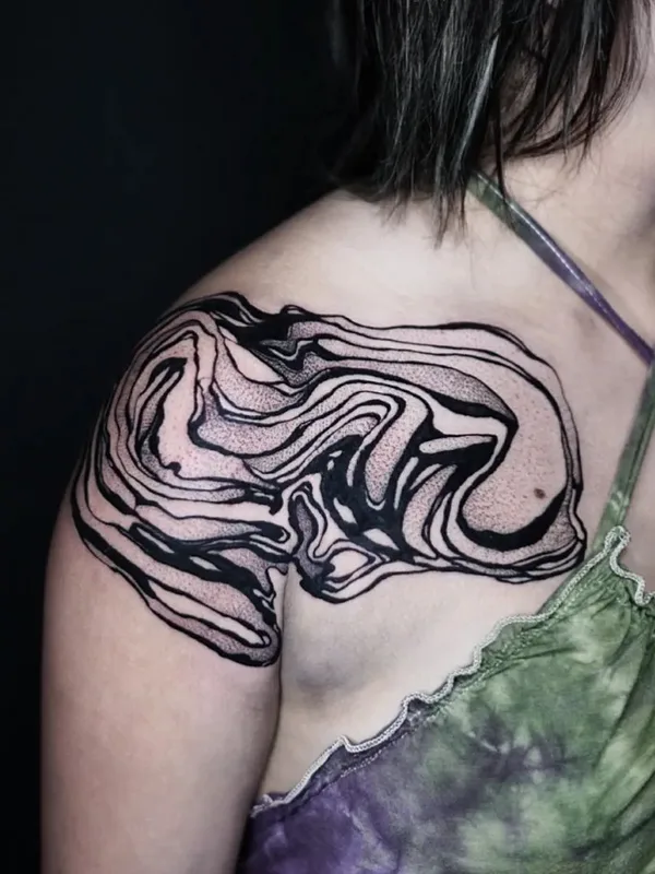 female black and grey abstract 타투 부위 shoulder #63944 | 타투이스트 Boris Bianchi