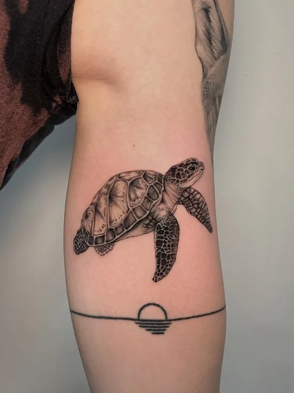 black and grey black and grey Tatuagem em forearm #63971 | Tatuador Suroshinn