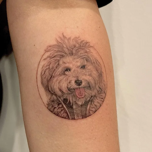 Graphic tattoo by Suroshinn in Miami