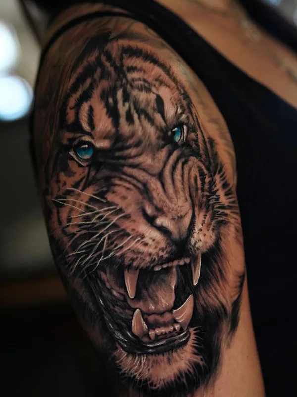 female color realism 타투 부위 upper arm #64058 | 타투이스트 StevenPM