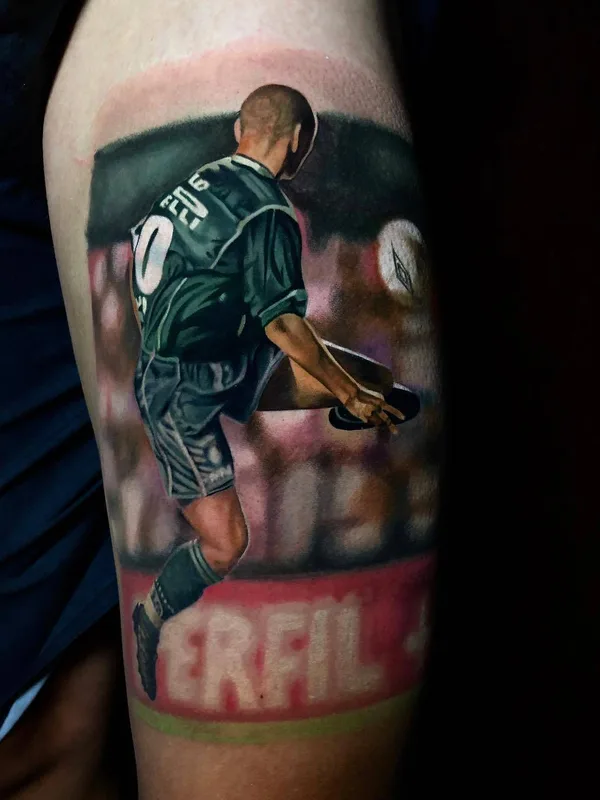 color realism tattoo auf thigh #28858 | Tätowierer Walace Sales