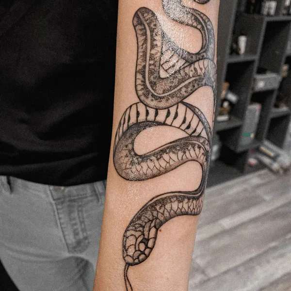 Graphic tattoo by Владислав Пермяков in Кемерово