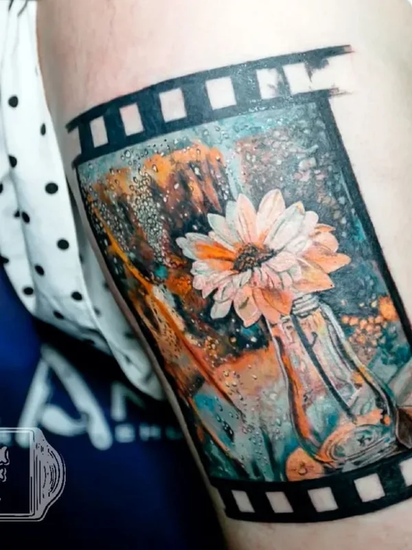 female color illustrative 타투 부위 thigh #39978 | 타투이스트 Ruslan Rasputin Руслан Распутин