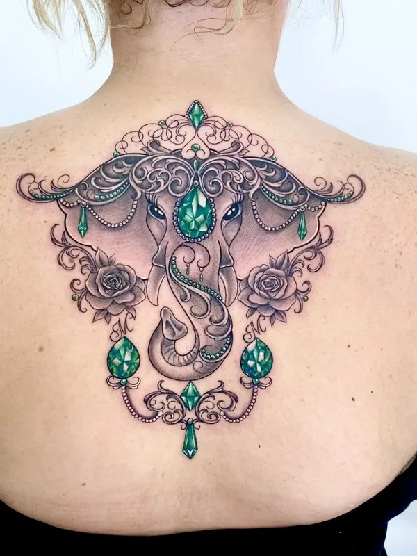 female color ornamental tattoo on upper back #40004 | Tattoo Artist Karlla Mendes