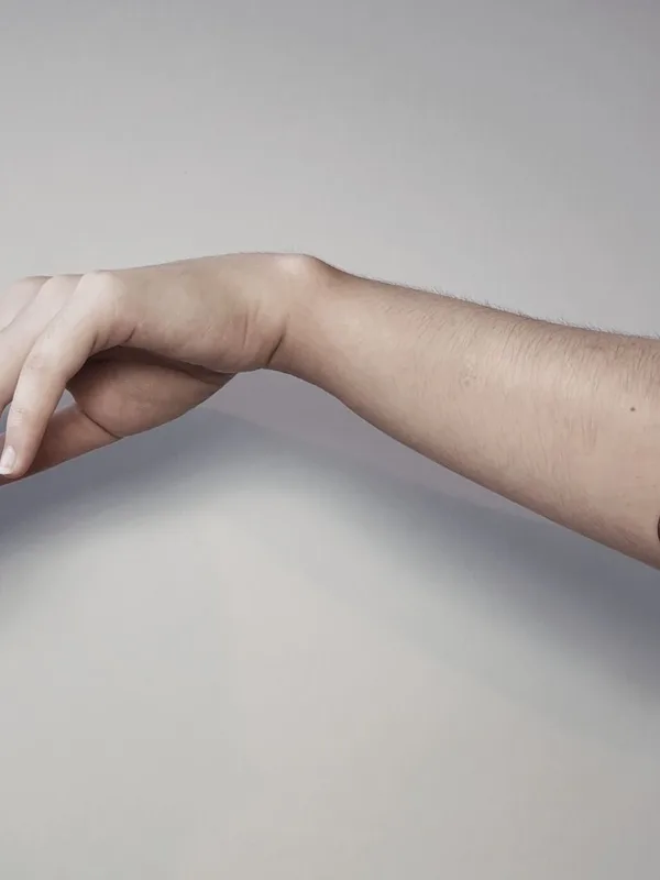 black and grey black and grey Tatuaggio su forearm #41164 | Tatuatore Забелина Анастасия
