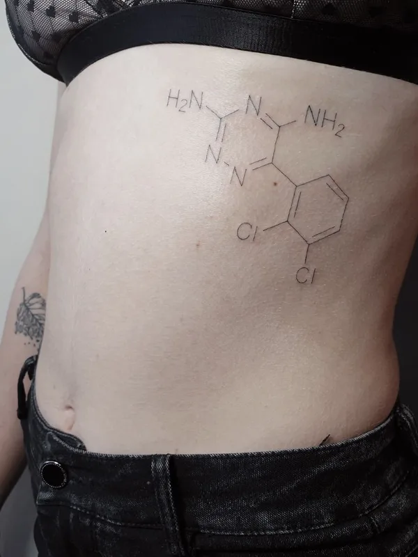 female black linework Tatuaggio su ribcage #41158 | Tatuatore Забелина Анастасия