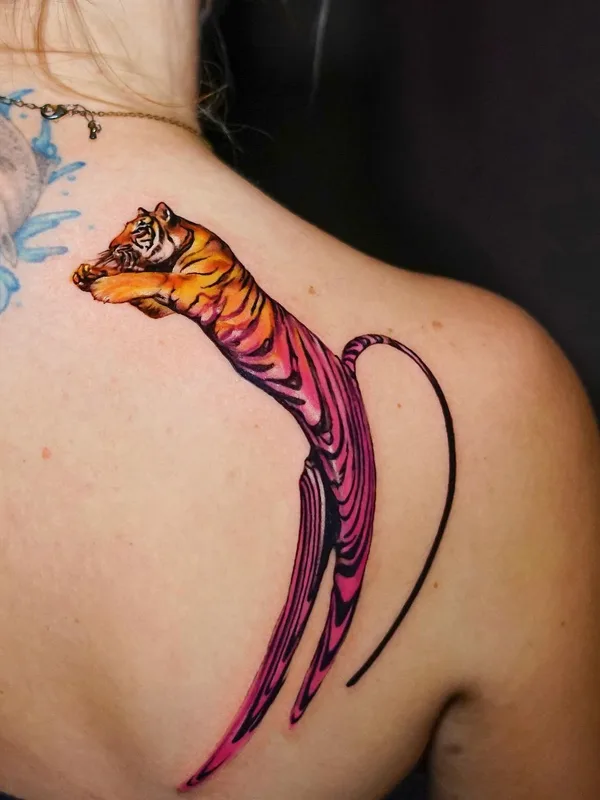 female color illustrative 타투 부위 shoulder blade #55923 | 타투이스트 Sergey Jaer