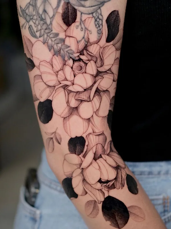 black and grey fineline татуировка на forearm #58297 | Тату мастер KimBobby