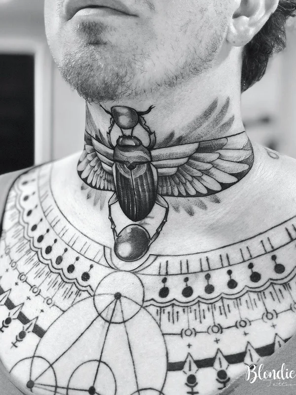 male black and grey blackwork татуировка на neck #33715 | Тату мастер Blondie