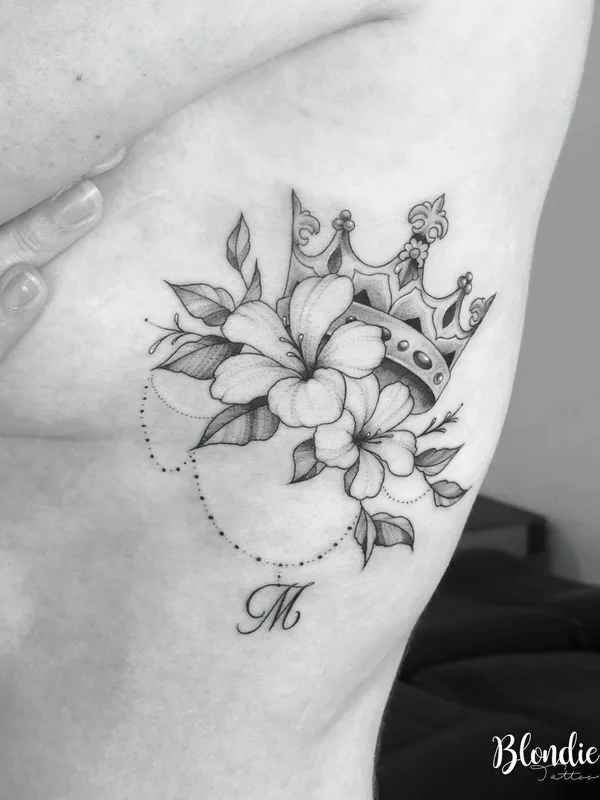 female black and grey black and grey татуировка на ribcage #33710 | Тату мастер Blondie