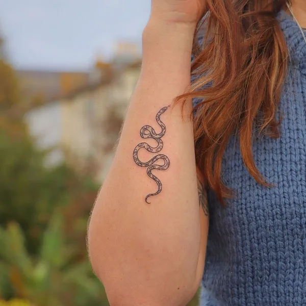 Botanical tattoo by Zaya