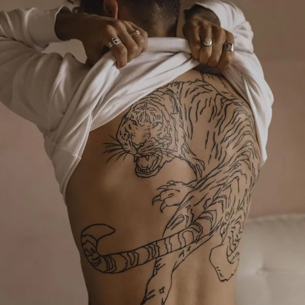 Botanical tattoo by Zaya