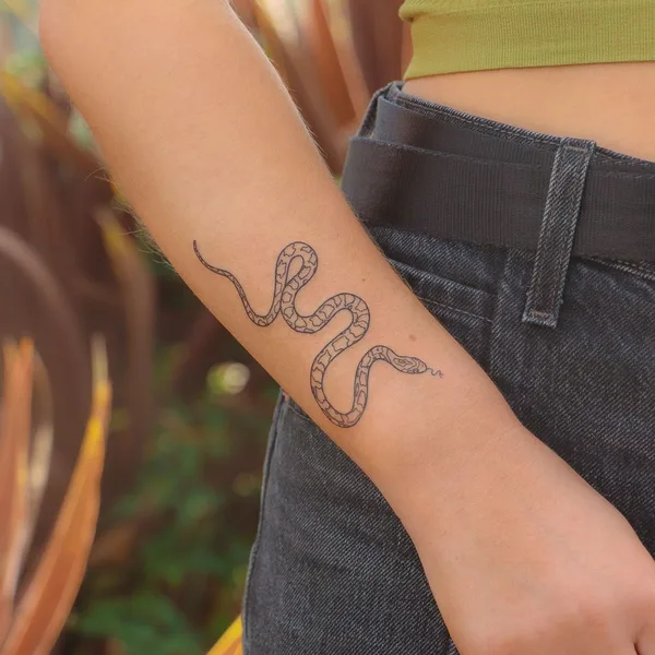 Botanical tattoo by Zaya