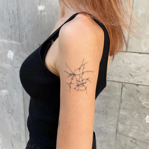 Minimalism tattoo by Jake Nowicz in Milano