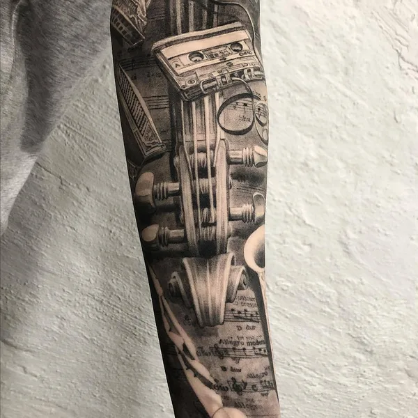 Реализм tattoo by Ellen Westholm