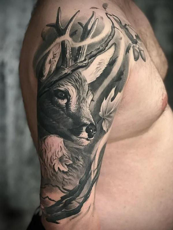 male black and grey realism Tatuaggio su upper arm #61001 | Tatuatore Ralf Monnerup