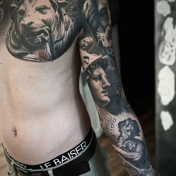 Realism tattoo by Ralf Monnerup in København