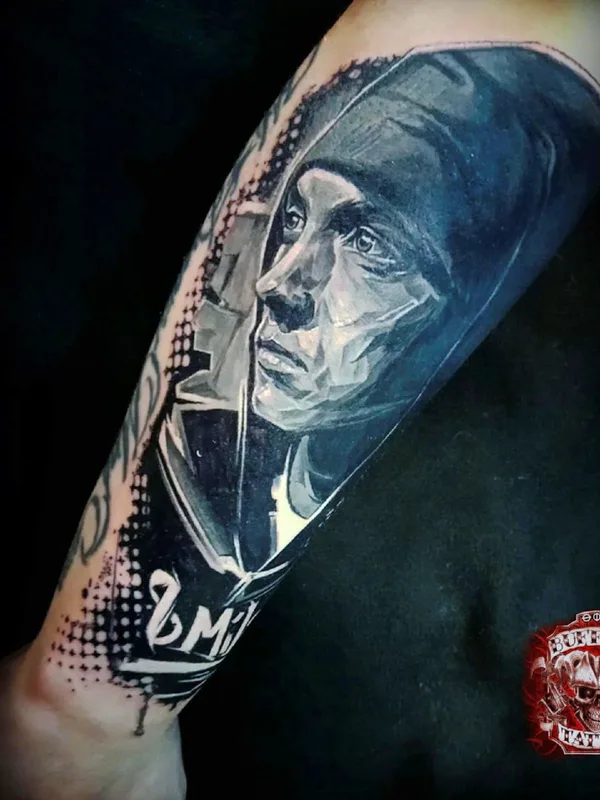 black and grey black and grey tattoo auf forearm #64075 | Tätowierer BUFFOON-TATTOO studio