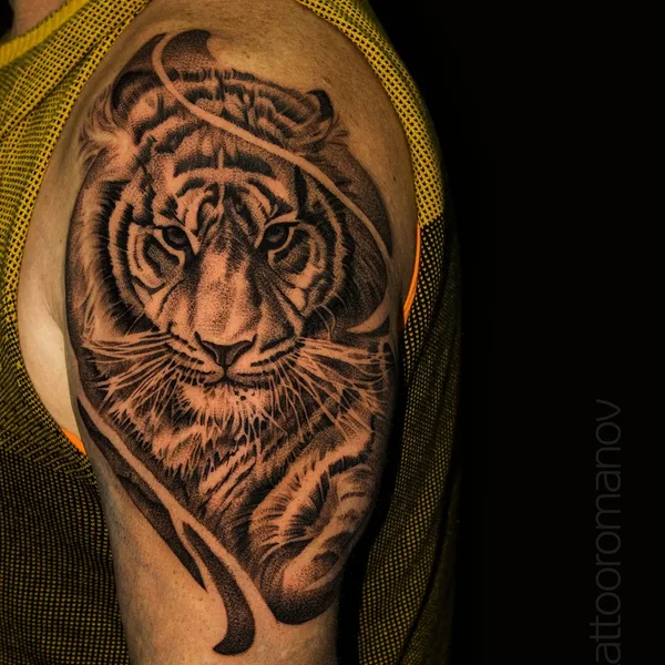 whipshading tattoo by Олег Романов in Владимир