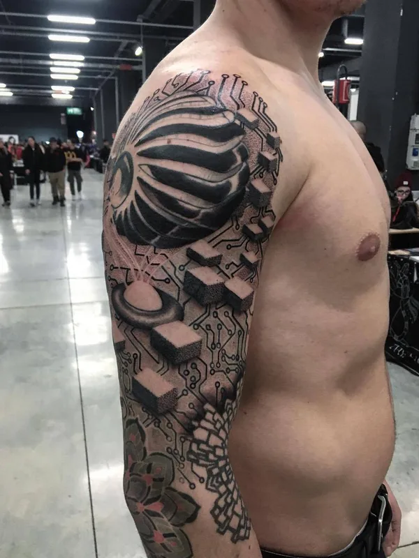 male black and grey biomechanical татуировка на full sleeve #30350 | Тату мастер Daniele Lo Scritto
