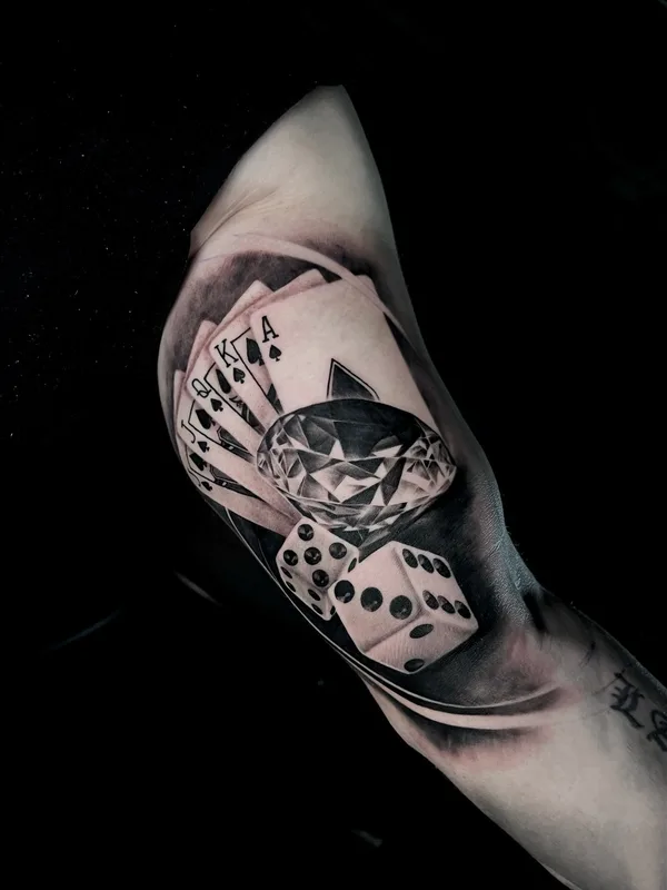 black and grey realism tatouage sur forearm #54805 | Artiste tatoueur Григорий Поздняков