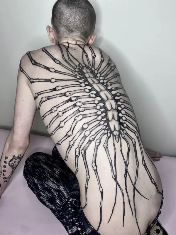 black blackwork татуировка на full back #70428 | Тату мастер Лика Лесова