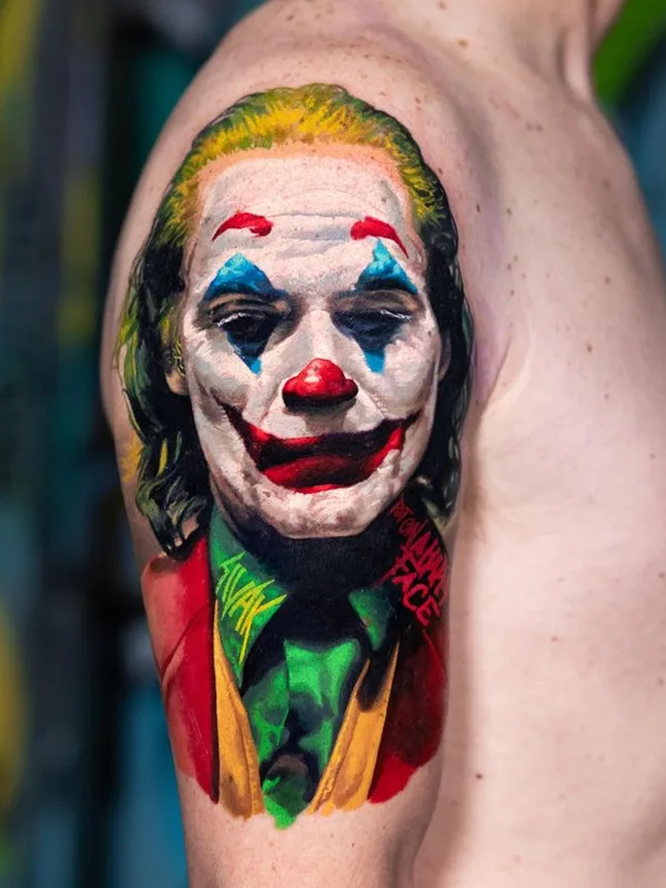 color realism tatuaje en upper arm #64138 | Tatuador Denis Sivak