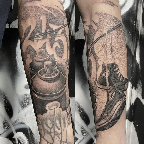 Graphic tattoo by Stefano Phen in Barcelona