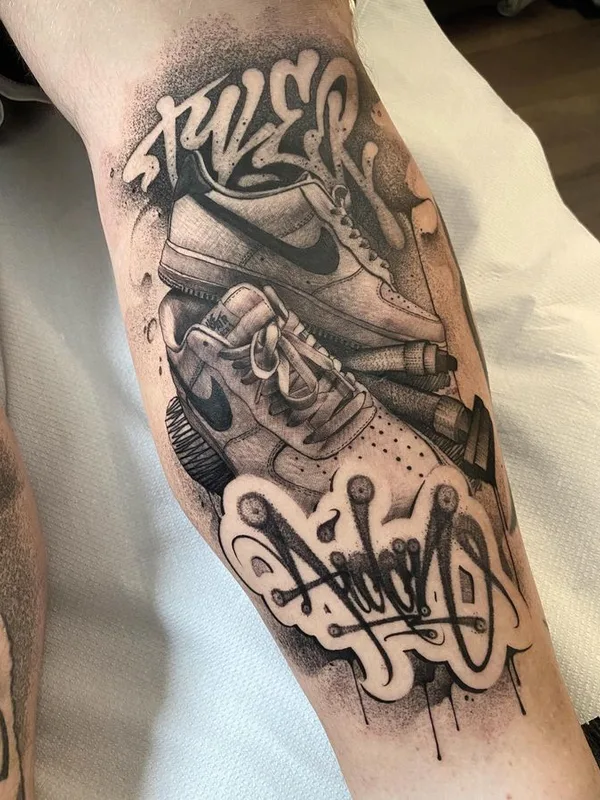 black and grey black and grey tatuaje en calf #64158 | Tatuador Stefano Phen