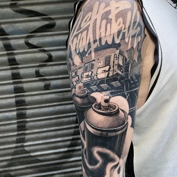 Graphic tattoo by Stefano Phen in Barcelona