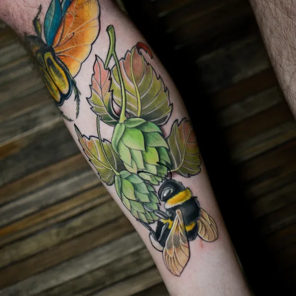 Neo Traditional tattoo by Anny Lorylin in Великий Новгород