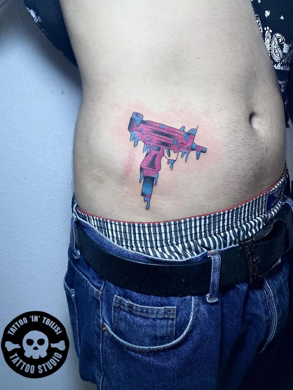 color pop art татуировка на stomach #54844 | Тату мастер George.ink Tattoo Tbilisi