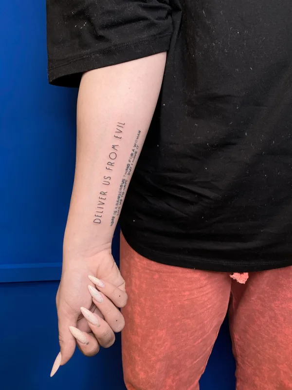 female black lettering татуировка на forearm #40515 | Тату мастер Kir D.