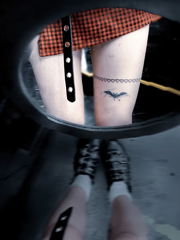 female black linework татуировка на thigh #40510 | Тату мастер Kir D.