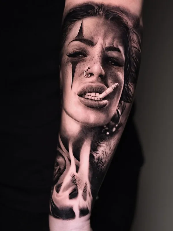 female black and grey realism татуировка на forearm #55344 | Тату мастер Антон Мартюшев