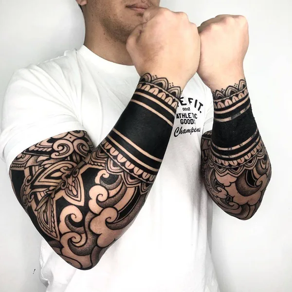 Ornamental tattoo by Melow Perez in Barcelona
