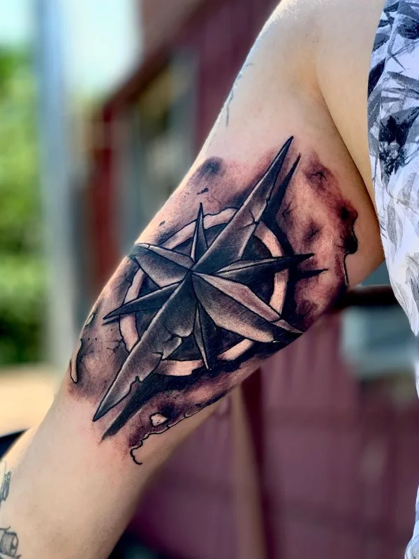 black and grey black and grey tatuaje en forearm #42155 | Tatuador Владислав Бондаренко