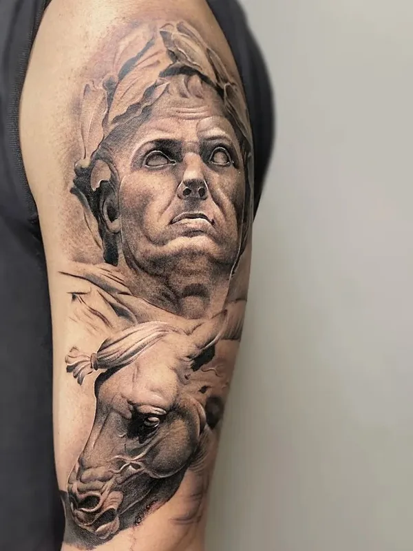 male black and grey realism tatuaje en upper arm #58786 | Tatuador Rizzi Massimiliano