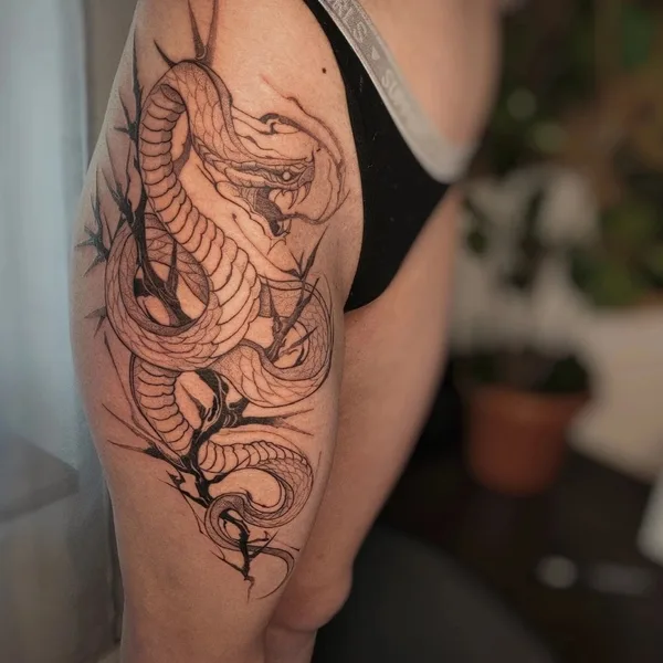 Graphic tattoo by Дмитрий Сергеевич Евстифеев in Троицк