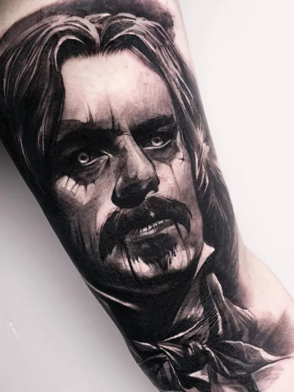 black and grey realism tatuaje en forearm #32783 | Tatuador Hollie Pryce-Jones