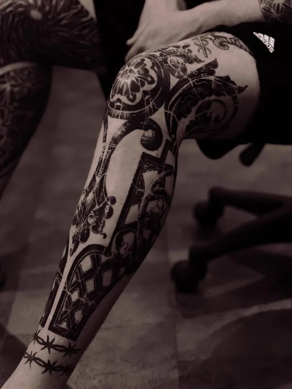 black blackwork 타투 부위 full leg #59587 | 타투이스트 Антон Тычков