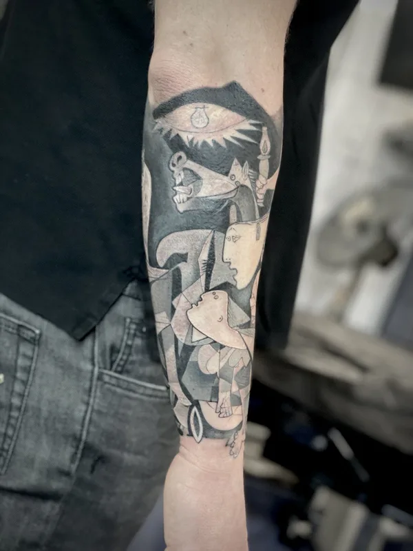 black and grey cubism Tatuagem em forearm #74502 | Tatuador Леонид Изгин