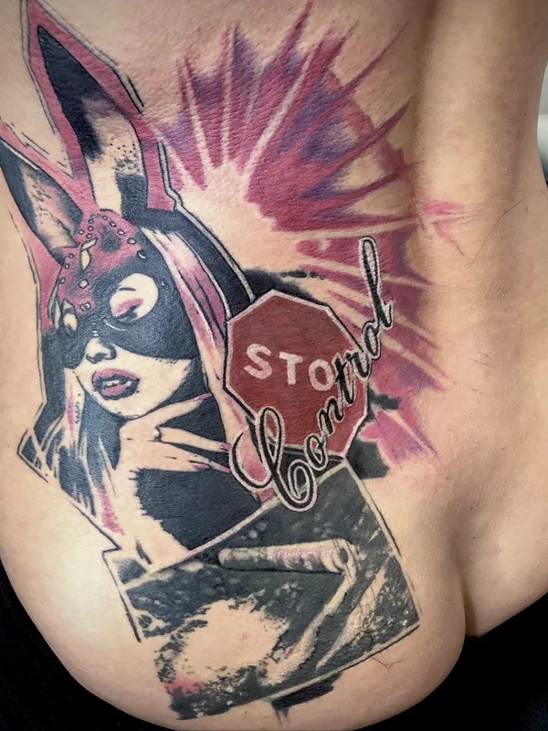 female color illustrative Tatuagem em lower back #74510 | Tatuador Леонид Изгин